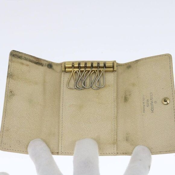 LOUIS VUITTON Damier Azur Multicles6 Key Case - Picture 10 of 12